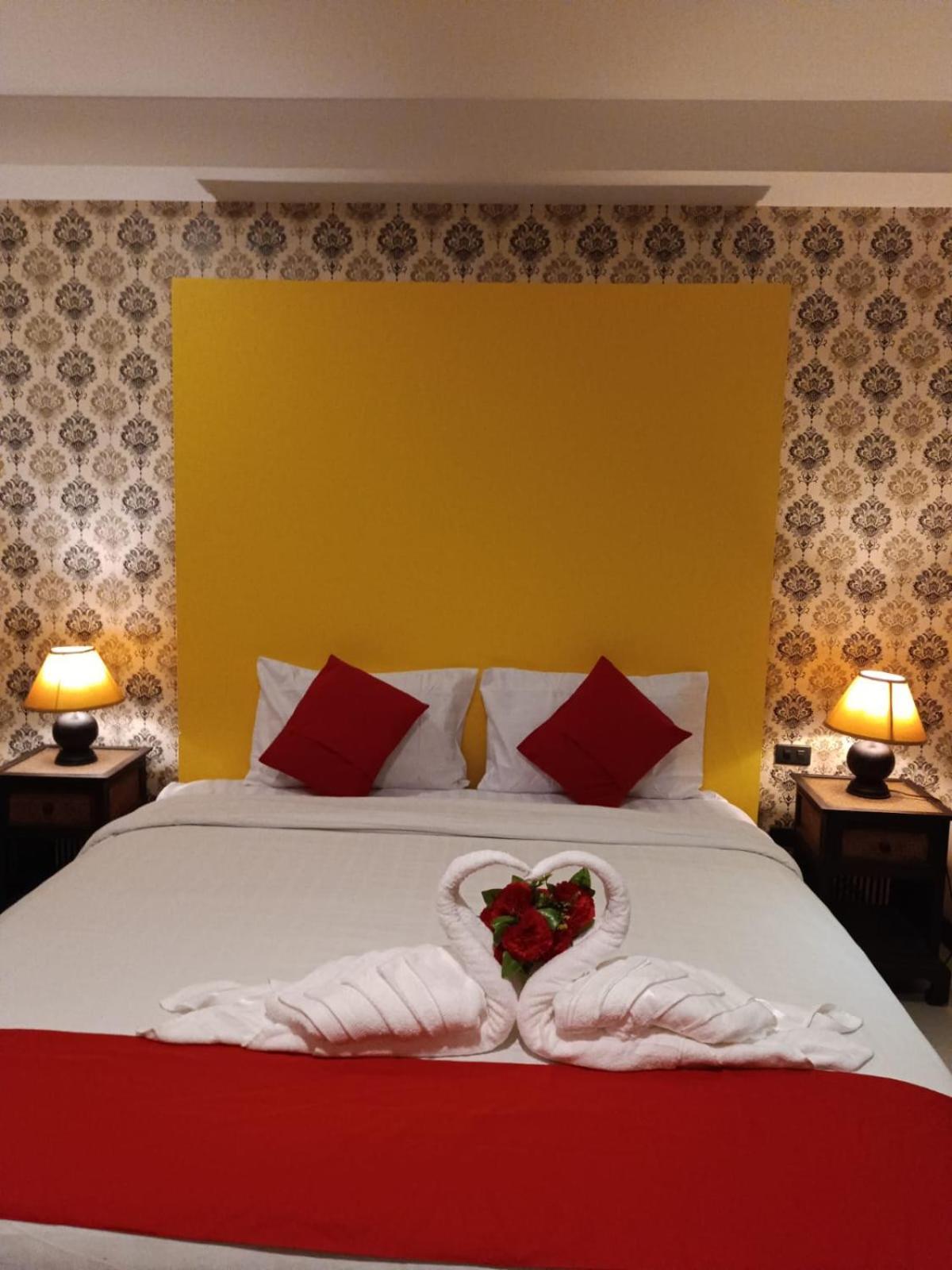 Aura Inn Rooms パッタヤー エクステリア 写真