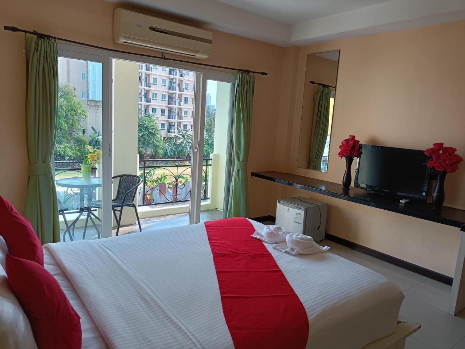 Aura Inn Rooms パッタヤー エクステリア 写真