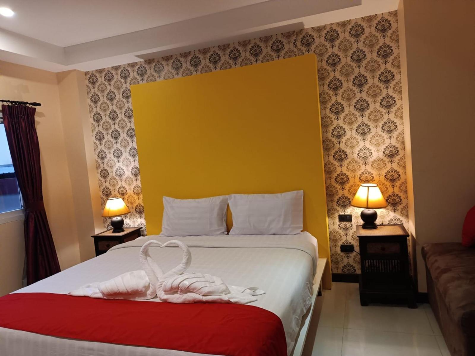 Aura Inn Rooms パッタヤー エクステリア 写真